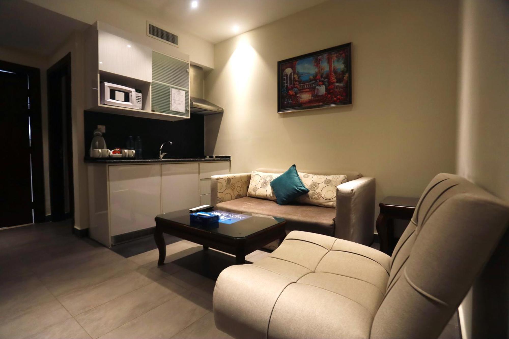 Naylover Hotel Suites Amman Eksteriør bilde