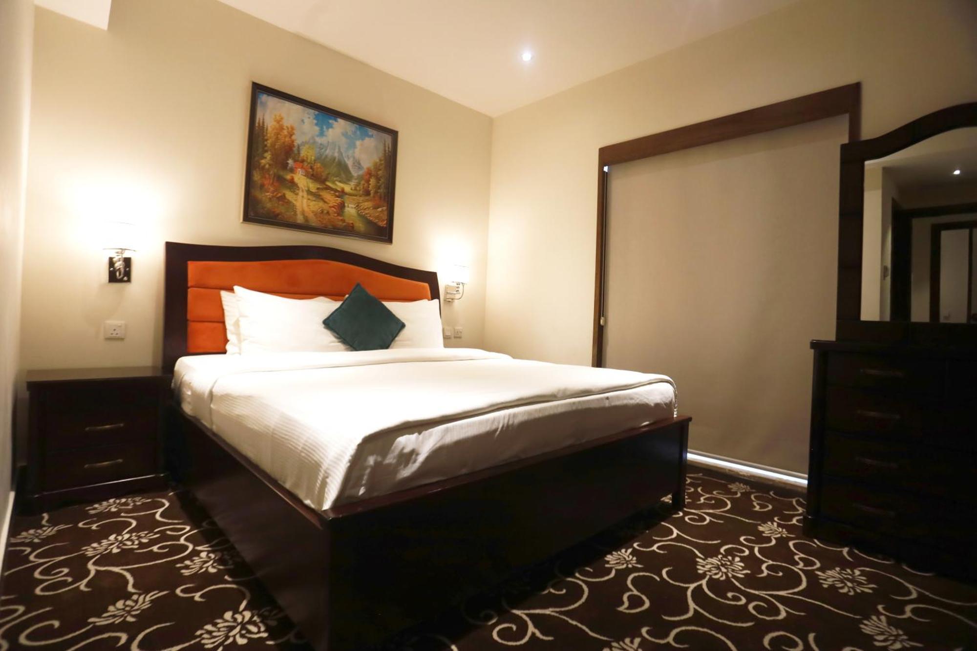 Naylover Hotel Suites Amman Eksteriør bilde