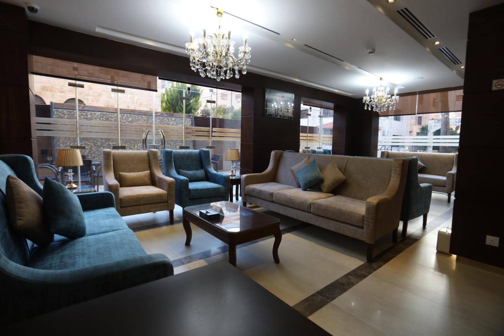 Naylover Hotel Suites Amman Eksteriør bilde
