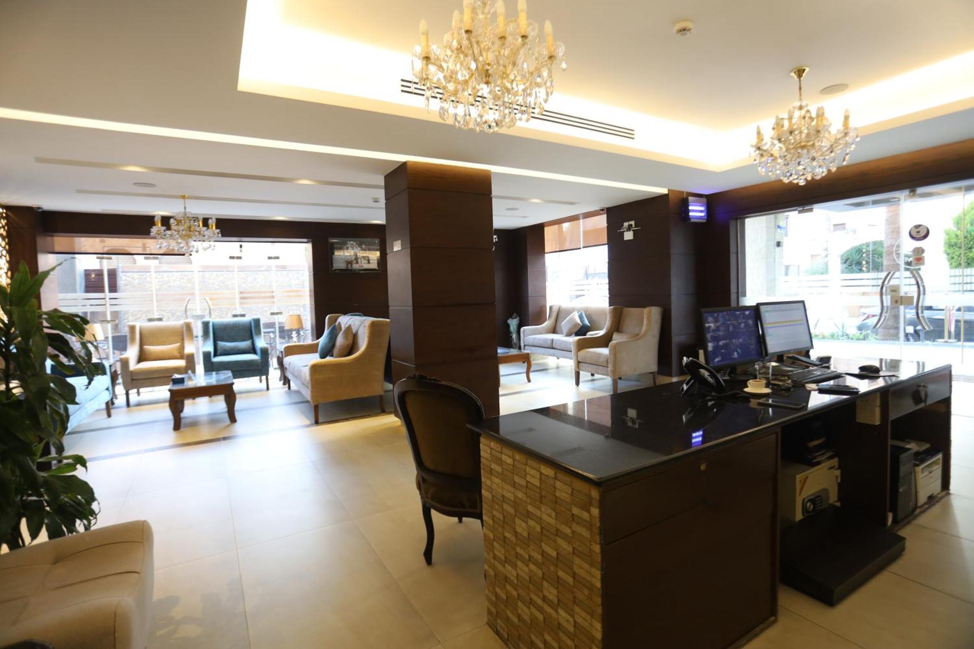 Naylover Hotel Suites Amman Eksteriør bilde